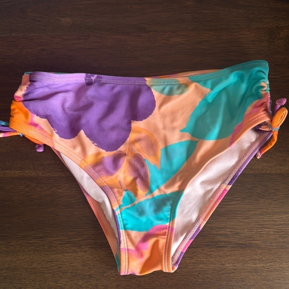 Cupshe Purple and Blue Bikini Vibrant Swimwear - Picture 3 of 4